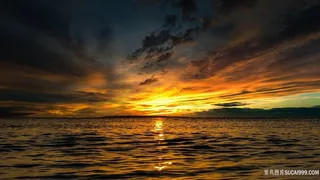 晚霞的大海摄影