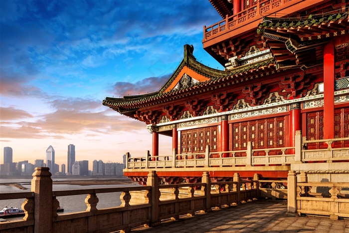 江边古城楼风景图片