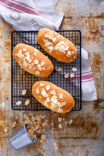 蛋糕店小蛋糕慕斯美食甜品图片