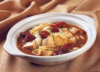 1009XC-0101砂锅白菜炖豆腐