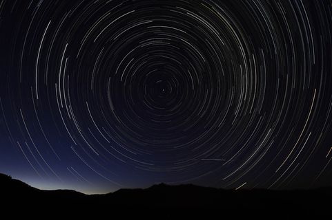 夜空星轨三五 夜空星轨三五