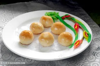 叉烧焗汉堡的美食图片中华美食