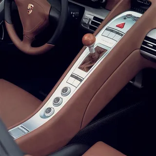 保时捷911GT档位摄影特写大图