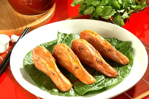 美食卤鸭头 美食卤鸭头