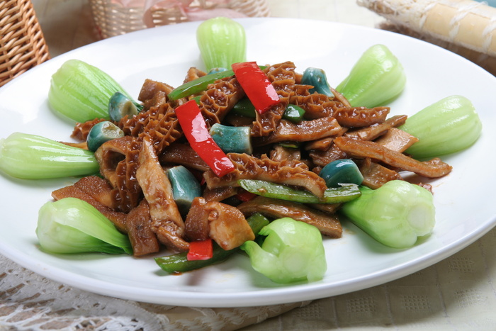 腊八蒜炒肚条 22元