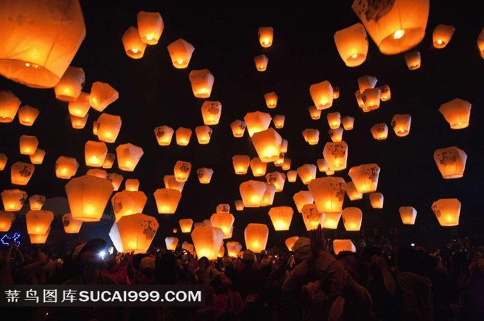 夜晚满天的孔明灯高清摄影图片