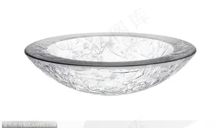 玻璃艺术-白色的玻璃盘子