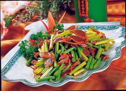 96LC-496蒜苔拌鸡胗