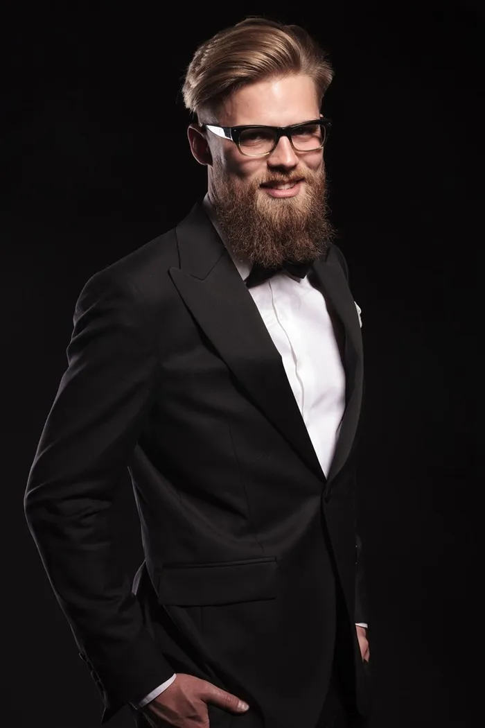 大胡子男人摄影高清图片