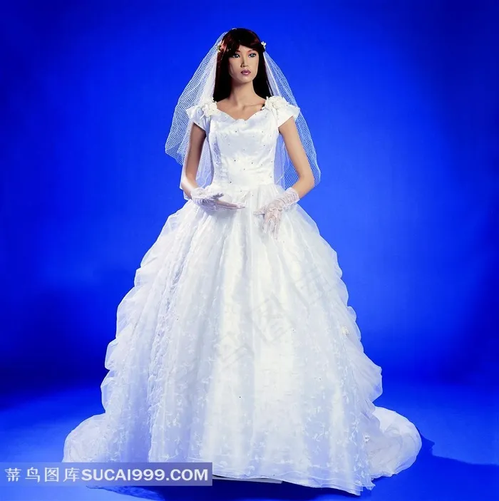 浪漫婚纱设计甜美婚纱正面摄影