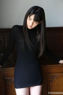 紧身超短裙日韩美女图片