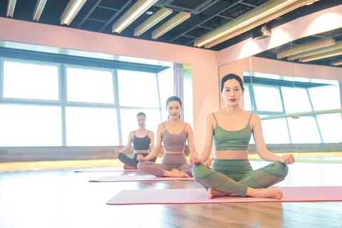 瑜伽健身瑜伽房