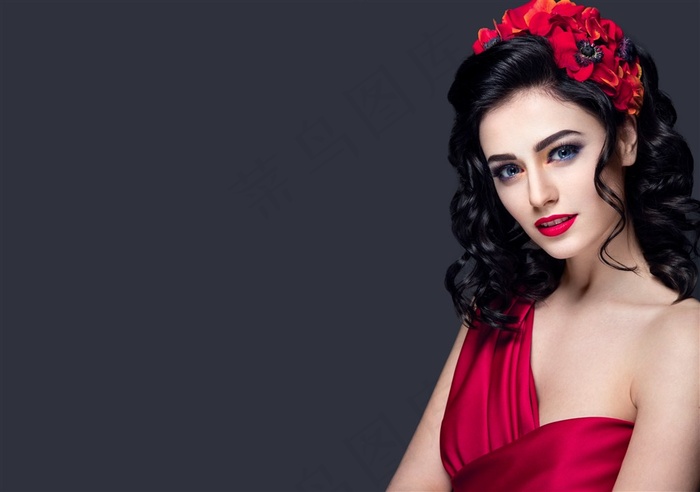 穿红色礼服的美女美容图片素材