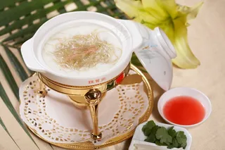 3268澳门浓汤煲仔翅