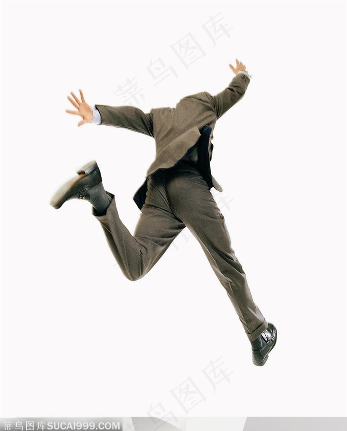 滑稽表情-穿西装跳跃在空中的外国男人背影