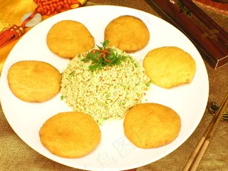 粤菜1357尖椒虾酱鱼籽饼