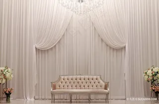 白色华丽幕布和沙发椅创意背景