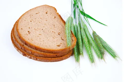 土司面包和青色小麦高清图片