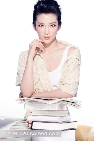 李冰冰的清纯知性女性形象写真