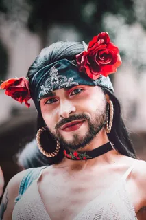 另类男扮女装图片 另类男扮女装图片