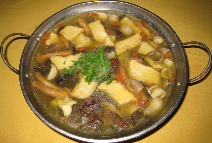 野菌豆腐泡 16元