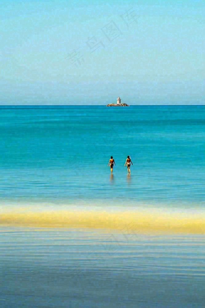 夏日海边海景蓝色清新海水游玩度假，大暑小暑