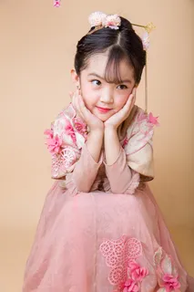 清新唯美可爱的女孩摄影图片 清新唯美可爱的女孩摄影图片