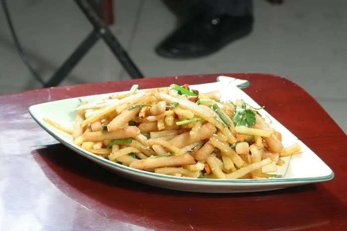 香醋土豆条 (1)