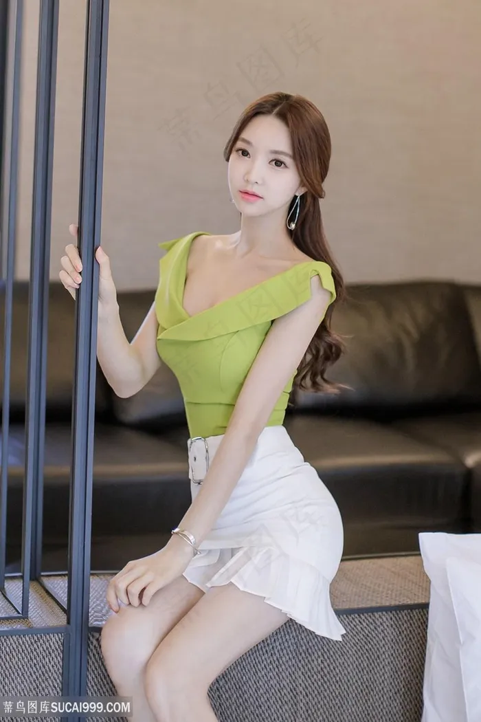 高清韩国气质美女模特朴秀妍写真图片