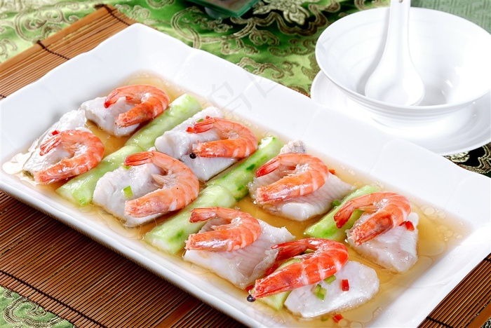 盐水滑鲈鱼美食素材