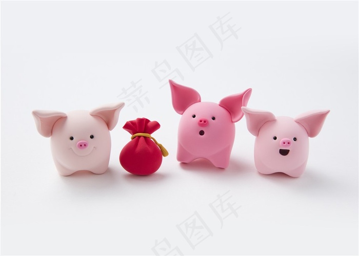 三只粉红小猪高清图片