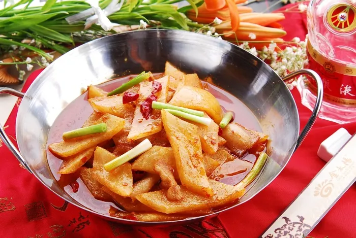 干锅美食焖锅湘菜麻辣香辣纸锅干锅萝卜片