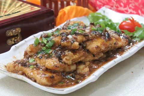 芽菜肉茸豆腐  12元