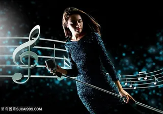 手拿麦克风的性质美女高清图片