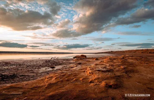 傍晚的蓝天白云高清风景摄影天空图片