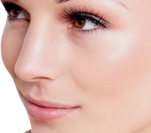 女人脸 PNG免抠(677x600)