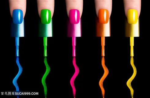 个性炫彩指甲油广告设计高清图