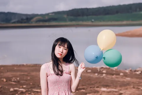 清新唯美可爱的女孩摄影图片