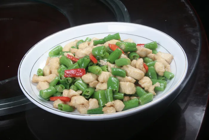 鲜椒鸡丁