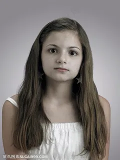 宣传画册广告素材 睁大眼睛的可爱女孩小孩 宣传画册广告素材 睁大眼睛的可爱女孩小孩