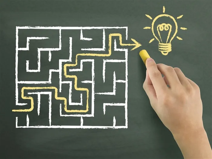 迷宫和手的照片