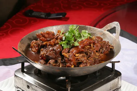 农家炖柴鸡38元