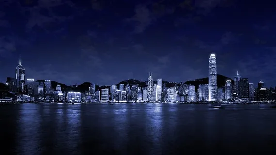 唯美水上城市建筑夜景 唯美水上城市建筑夜景