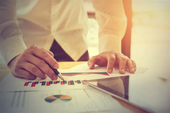 办公室工作的商务人物高清图片