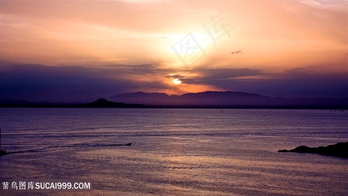 黄昏湖畔海景风景画壁纸