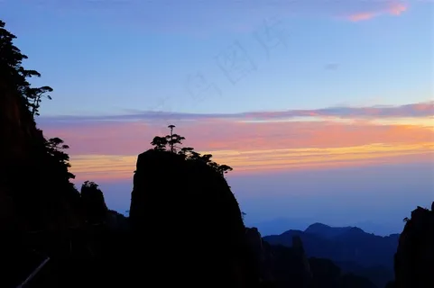 黄昏黄山迎客松 黄昏黄山迎客松