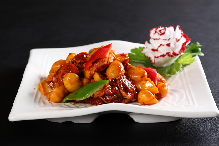 R01672栗子焖鸡翅 (1)