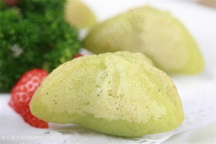 中华美食糖三角实拍摄影图