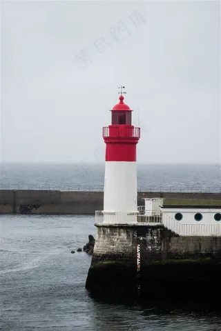 海上小塔高清图片