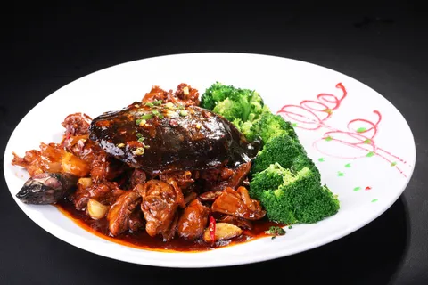 甲鱼焖土鸡 (15)